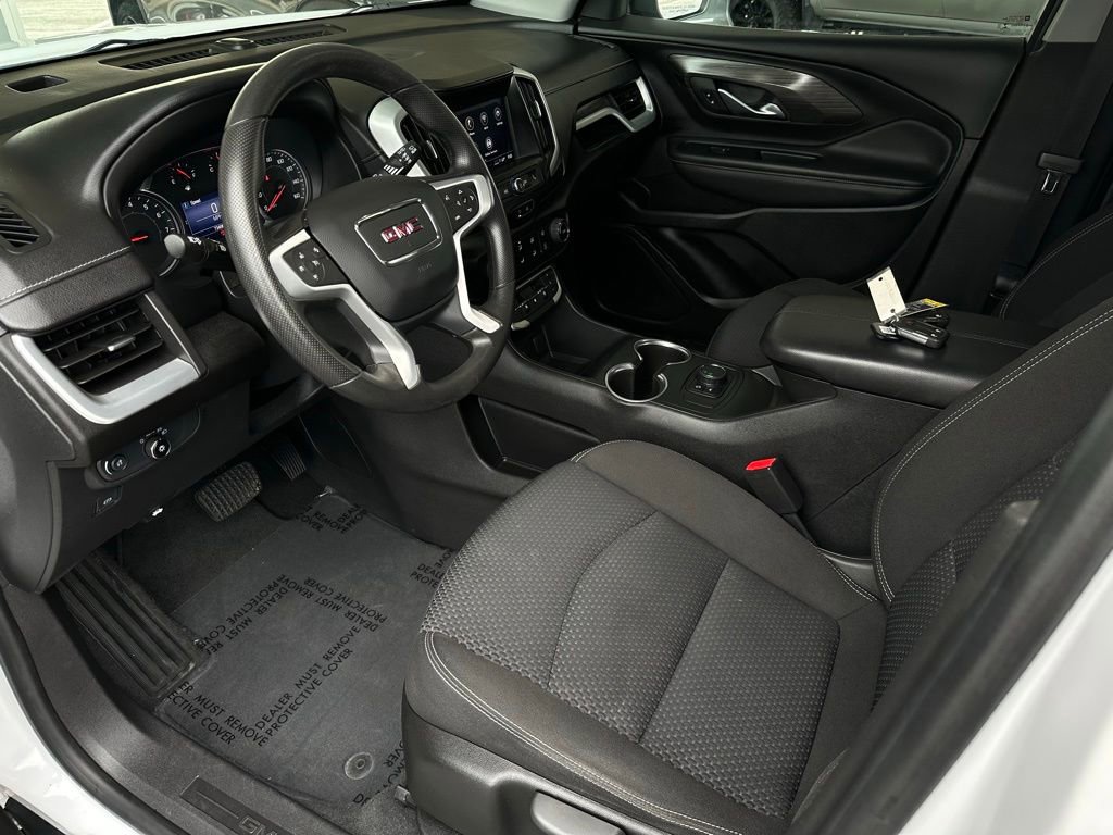 Used 2022 GMC Terrain SLE FWD image 10