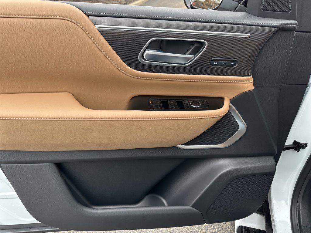 New 2026 INFINITI QX80 Luxe w/ Exterior Package image 35