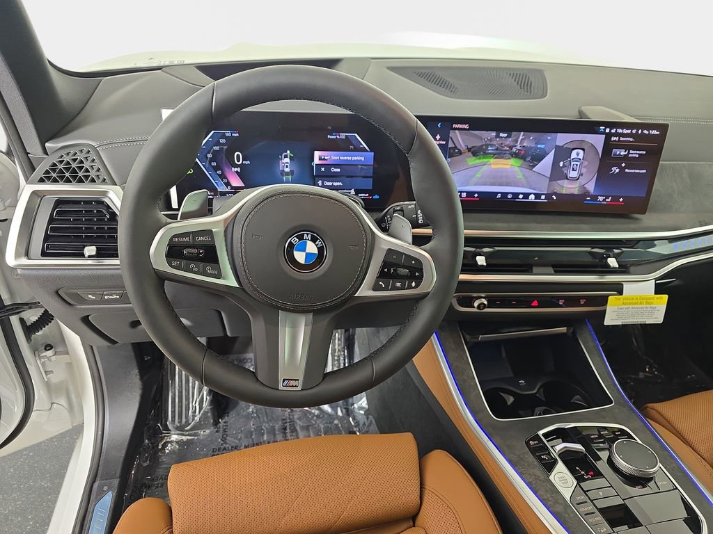 New 2026 BMW X5 xDrive40i w/ M Sport Package AWD/4WD image 16