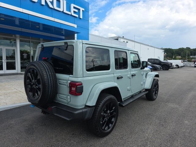 Used 2024 Jeep Wrangler Unlimited Sahara w/ Safety Group AWD/4WD image 7