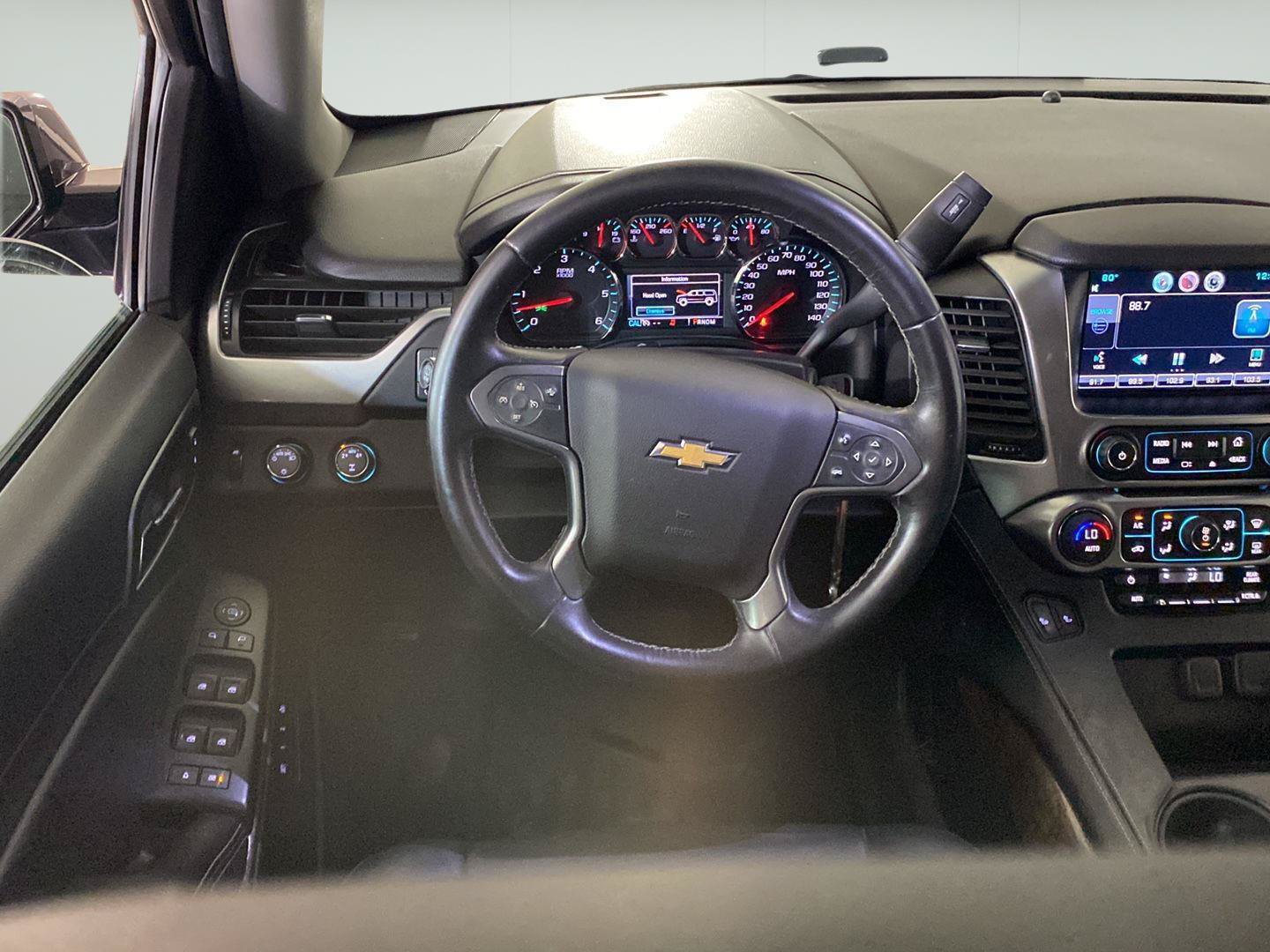Used 2015 Chevrolet Suburban LT AWD/4WD image 26