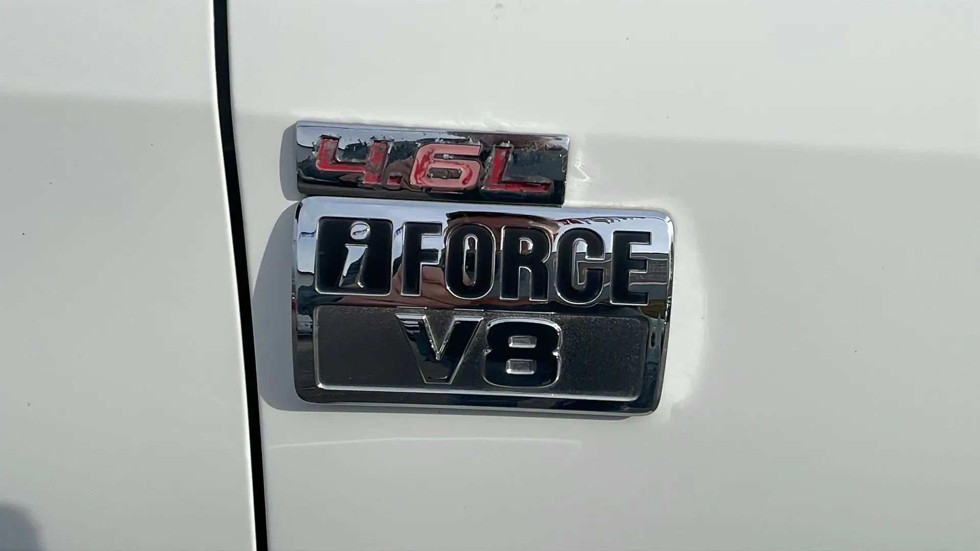 Used 2011 Toyota Tundra 4x4 CrewMax image 11