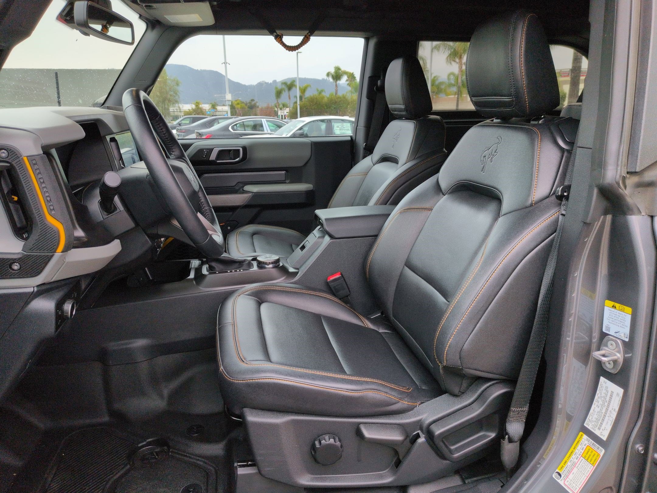 Used 2023 Ford Bronco Badlands image 16