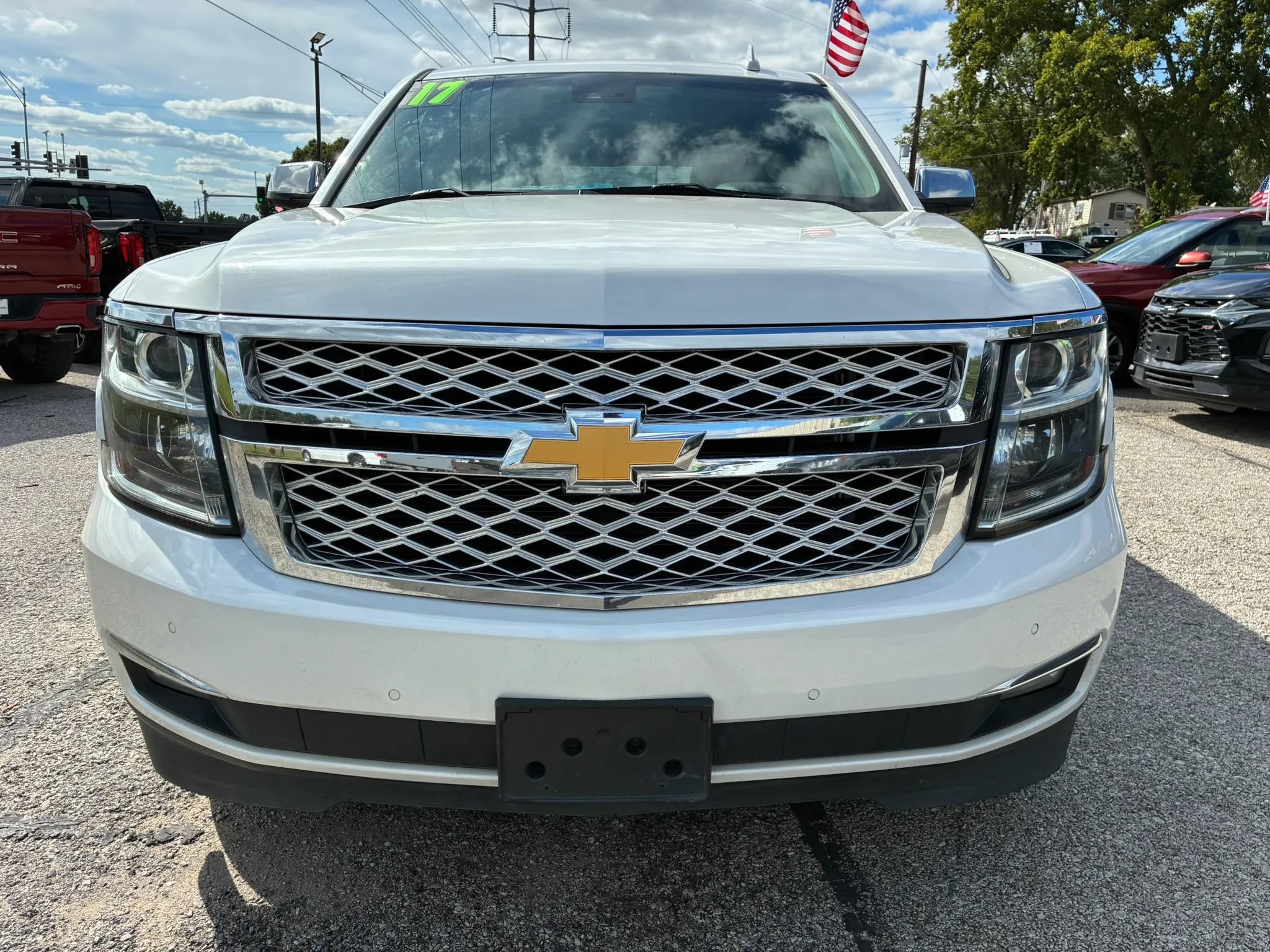 Used 2017 Chevrolet Tahoe Premier AWD/4WD image 2