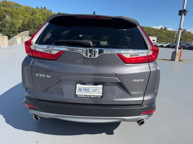 Used 2017 Honda CR-V Touring image 4