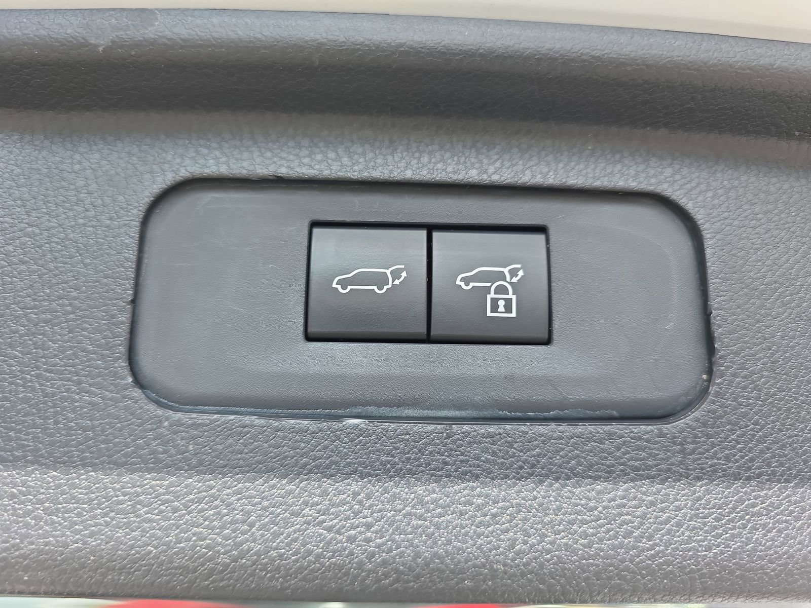 Used 2024 Toyota Grand Highlander AWD image 14