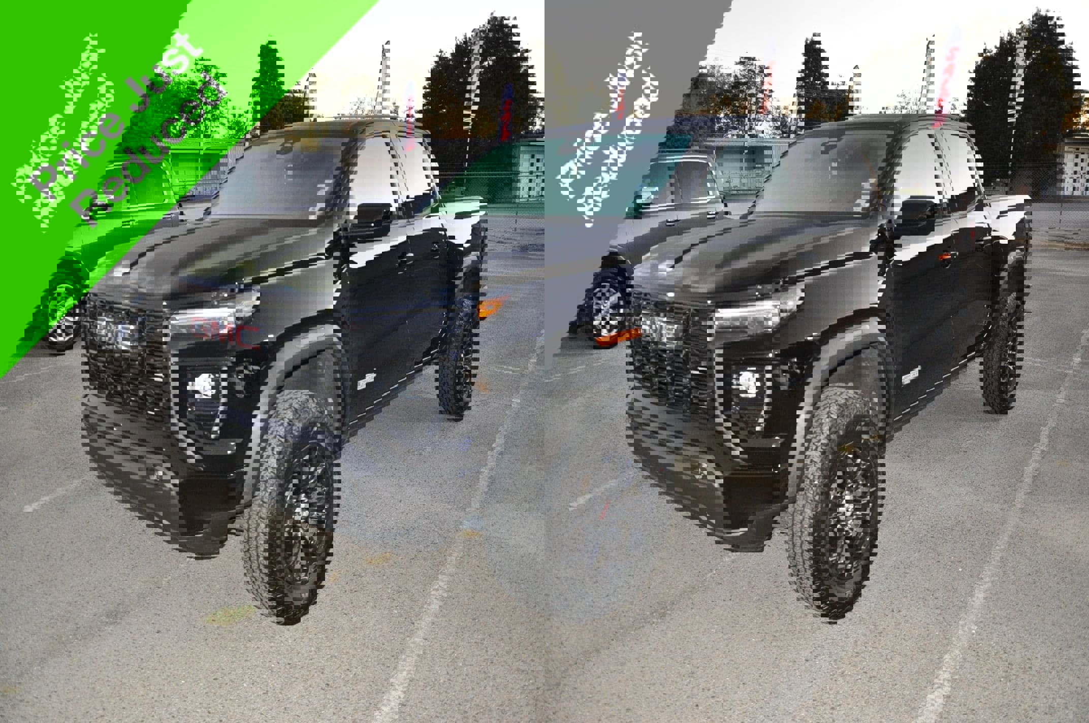 Used 2024 GMC Canyon Elevation w/ Convenience Package