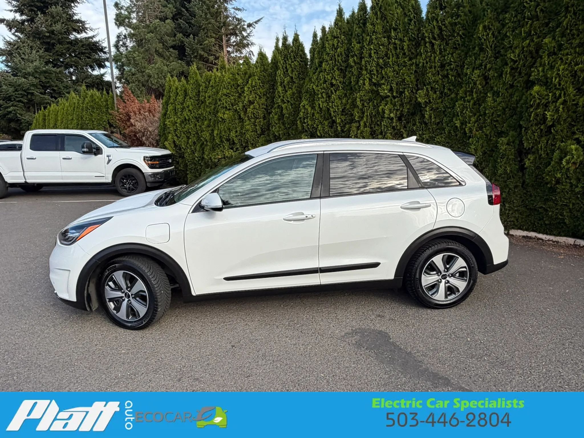 Used 2019 Kia Niro EX Premium FWD image 4