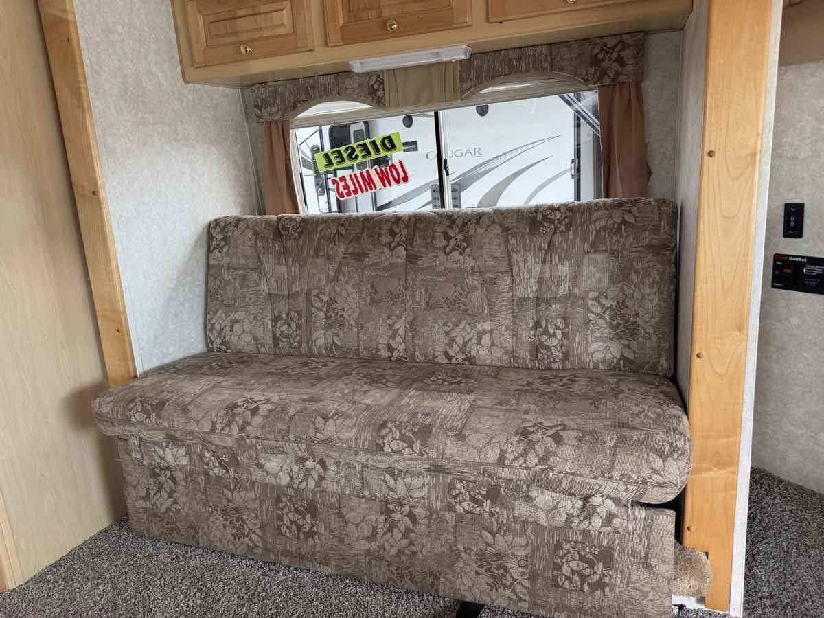 Used 2006 Ford E-450 and Econoline 450 RWD image 13
