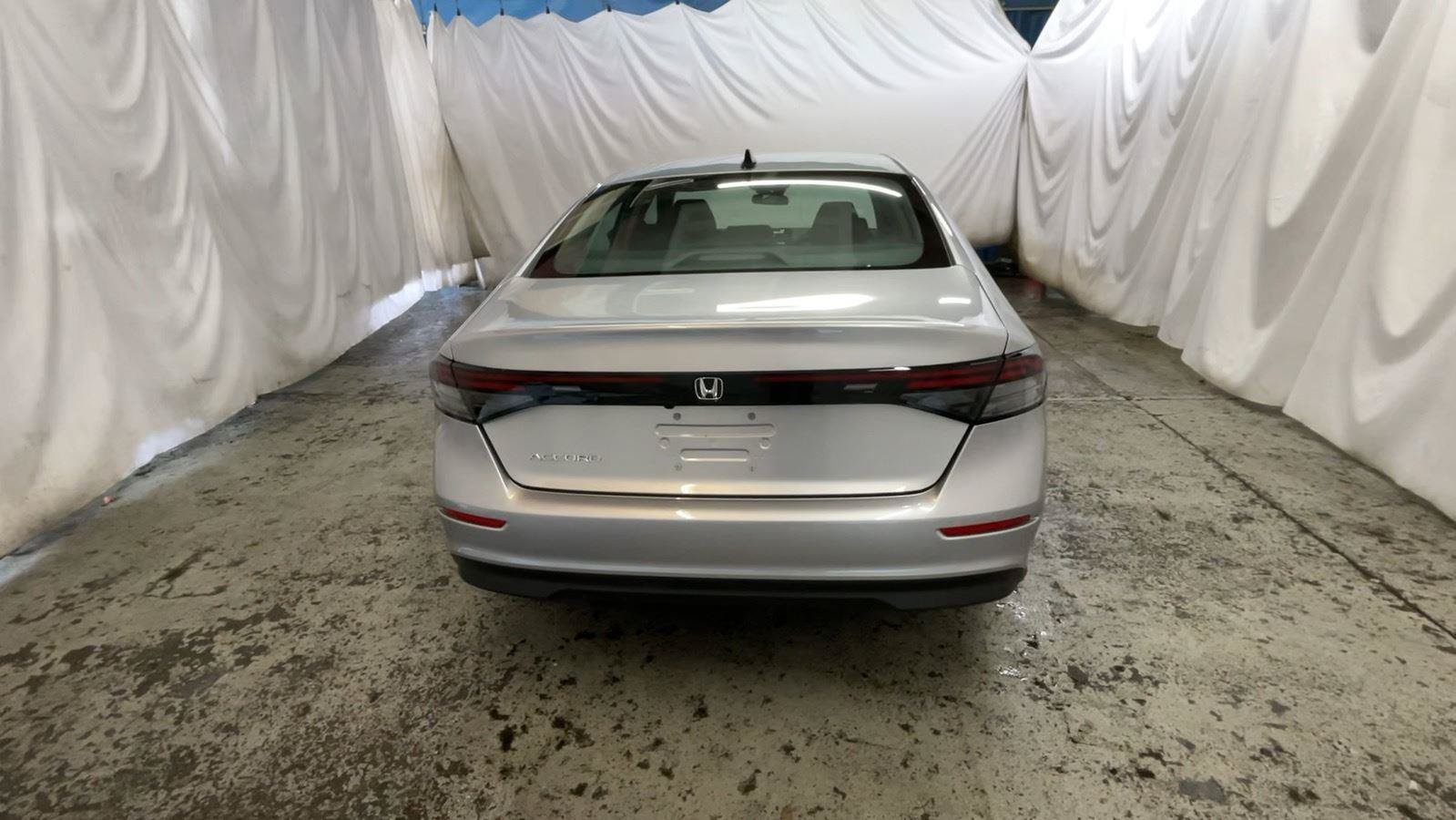 Certified 2025 Honda Accord SE image 7