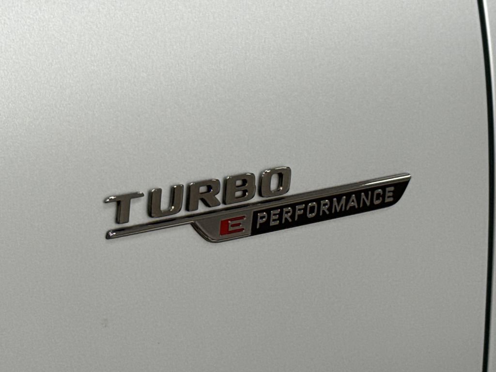 New 2026 Mercedes-Benz GLC 63 AMG S image 15