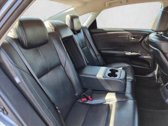 Used 2018 Toyota Avalon XLE FWD image 18