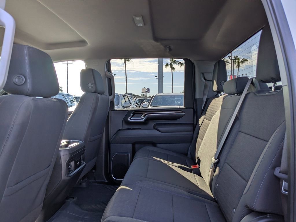 Used 2024 Chevrolet Silverado 2500 LT w/ Texas Edition image 14