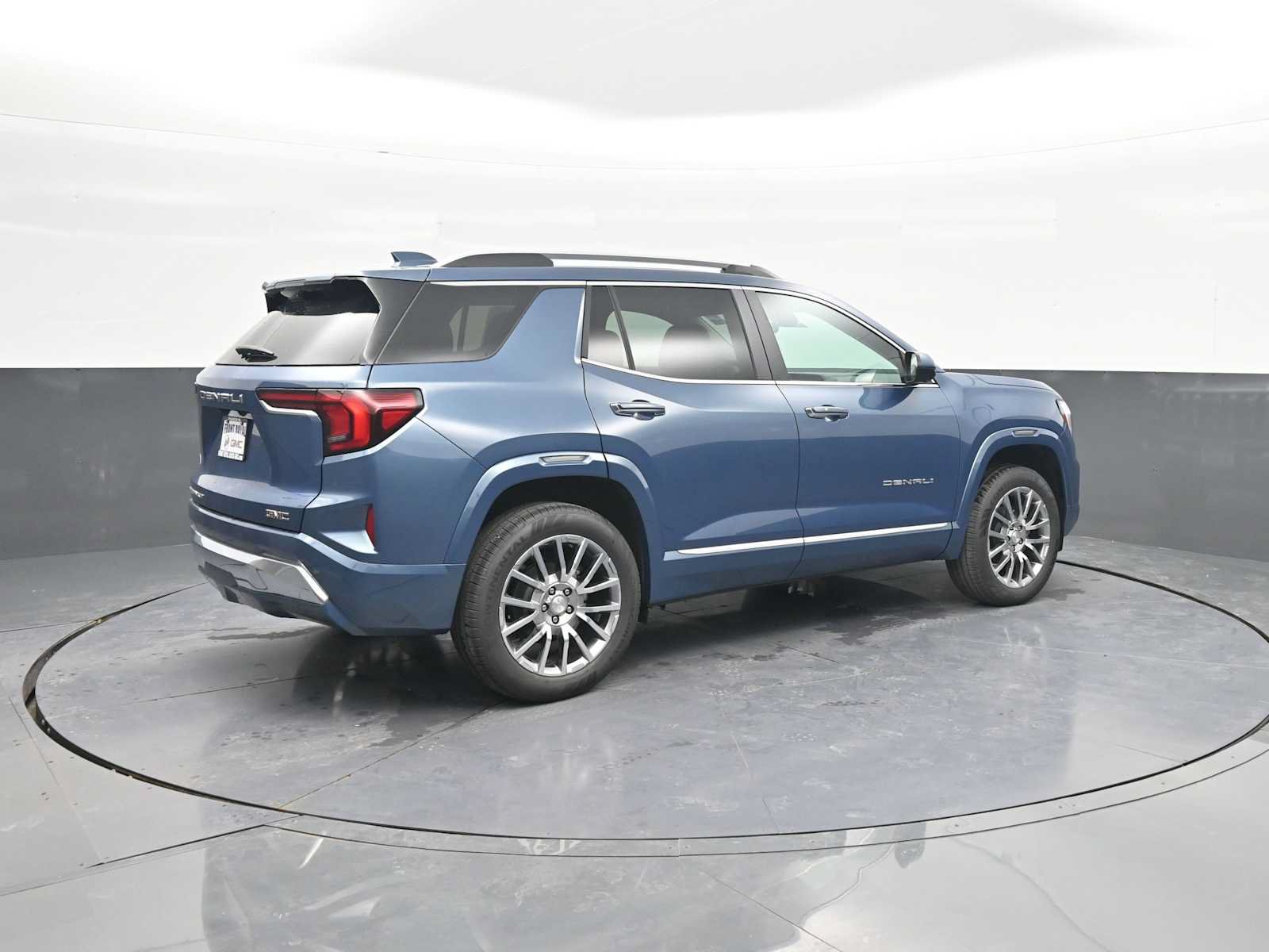 New 2026 GMC Terrain Denali AWD/4WD image 8
