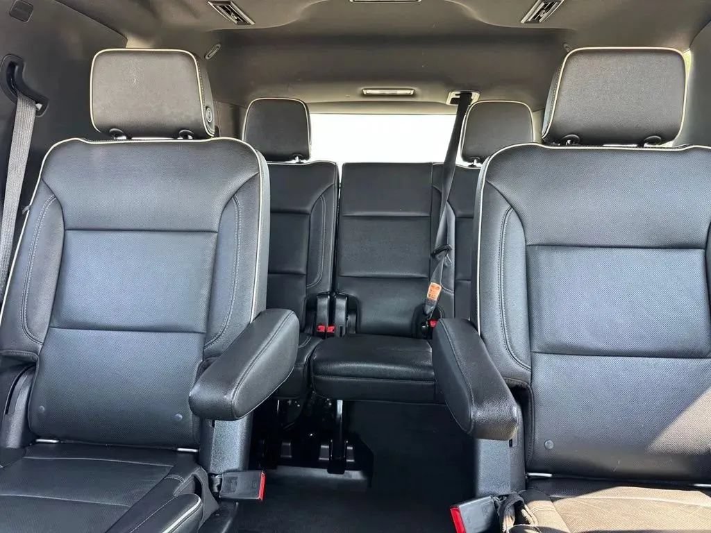 Used 2021 GMC Yukon SLT w/ SLT Premium Package AWD/4WD image 20