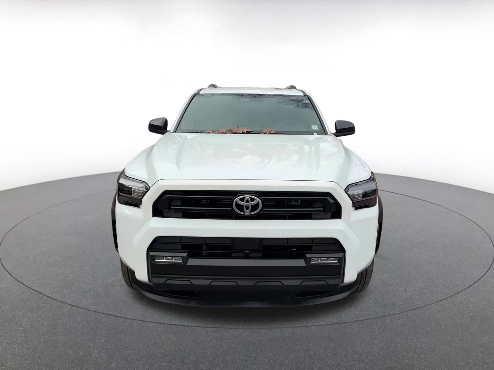 Used 2025 Toyota 4Runner SR5 image 4