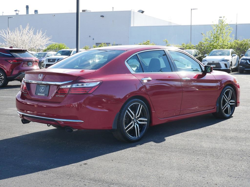 Used 2017 Honda Accord Sport image 6
