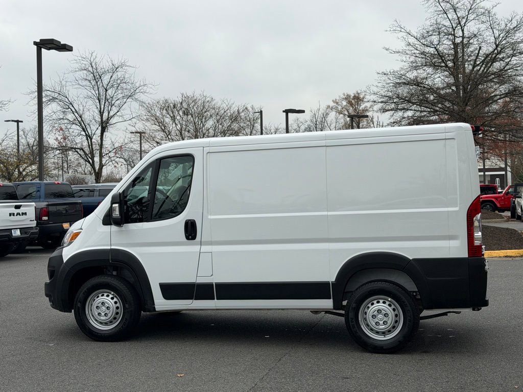 Used 2025 RAM ProMaster 1500 w/ Convenience Group image 10