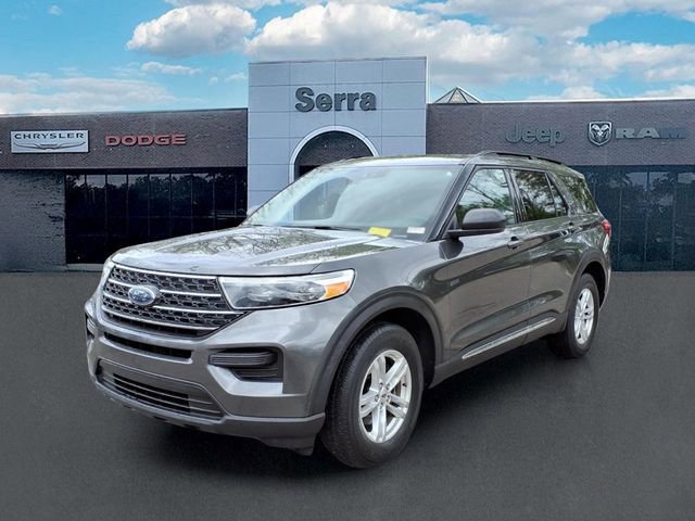 Used 2020 Ford Explorer XLT w/ Comfort Package AWD/4WD image 3