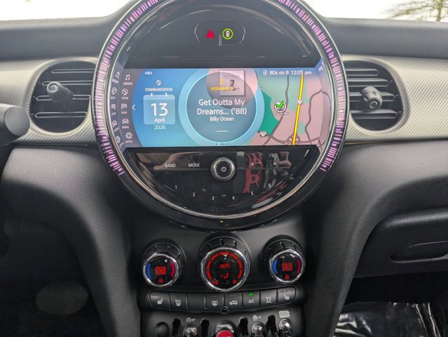 Used 2022 MINI Cooper S image 15