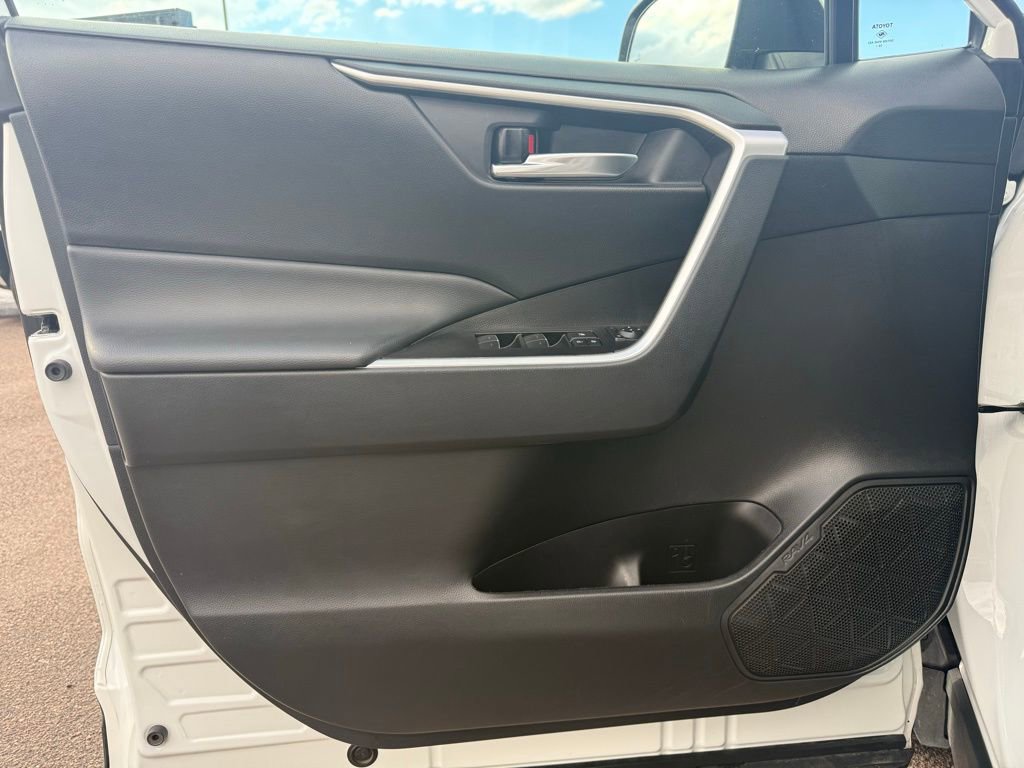 Used 2024 Toyota RAV4 XLE image 14