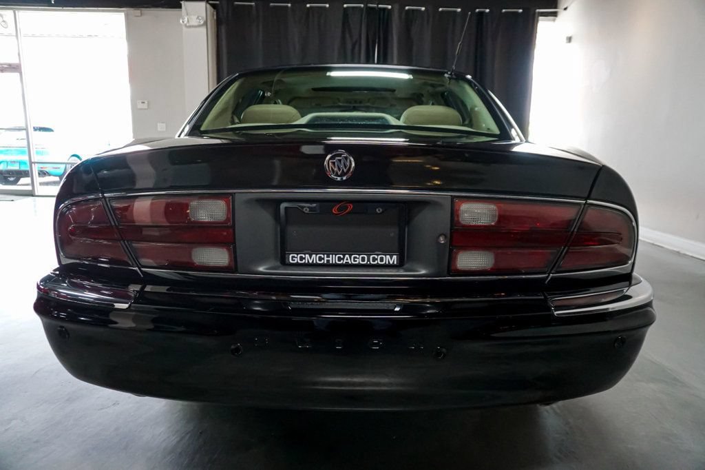 Used 2004 Buick Park Avenue Ultra w/ Ultra Luxury Package FWD image 16