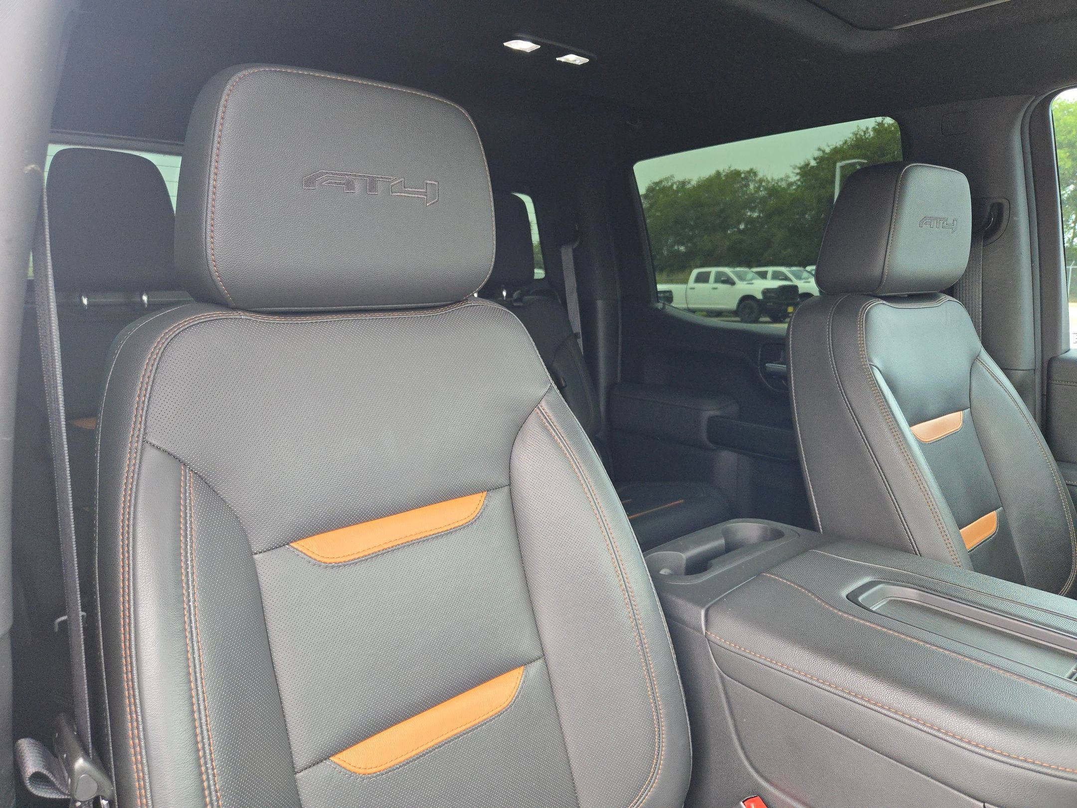Used 2021 GMC Sierra 1500 AT4 w/ AT4 Value Package AWD/4WD image 30