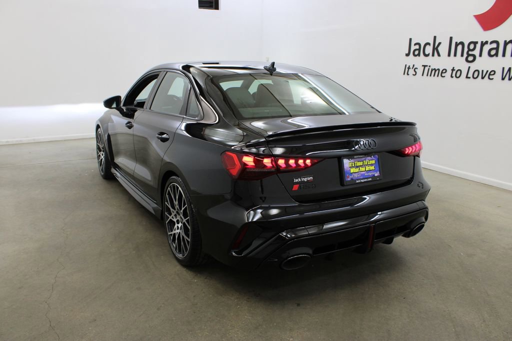 New 2026 Audi RS 3 image 2