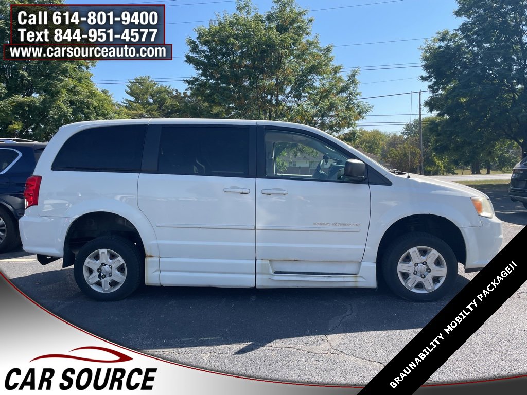 Used 2012 Dodge Grand Caravan SE image 8