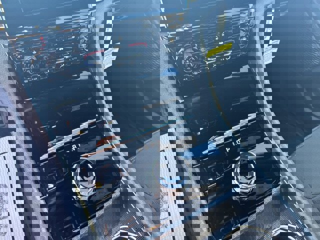 New 2025 Jeep Grand Cherokee Laredo X image 12