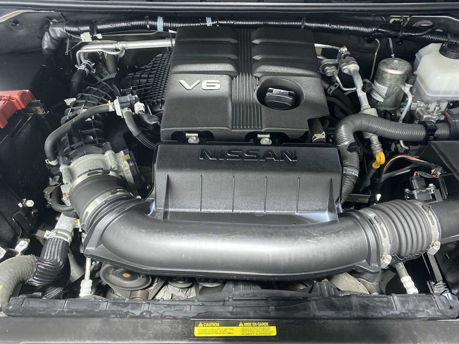 Used 2023 Nissan Frontier PRO-4X w/ Technology Package AWD/4WD image 9