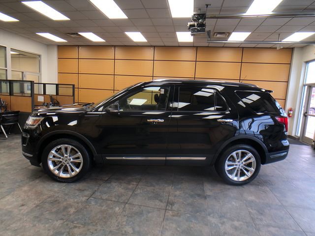 Certified 2018 Ford Explorer Limited w/ Equipment Group 301A AWD/4WD image 4