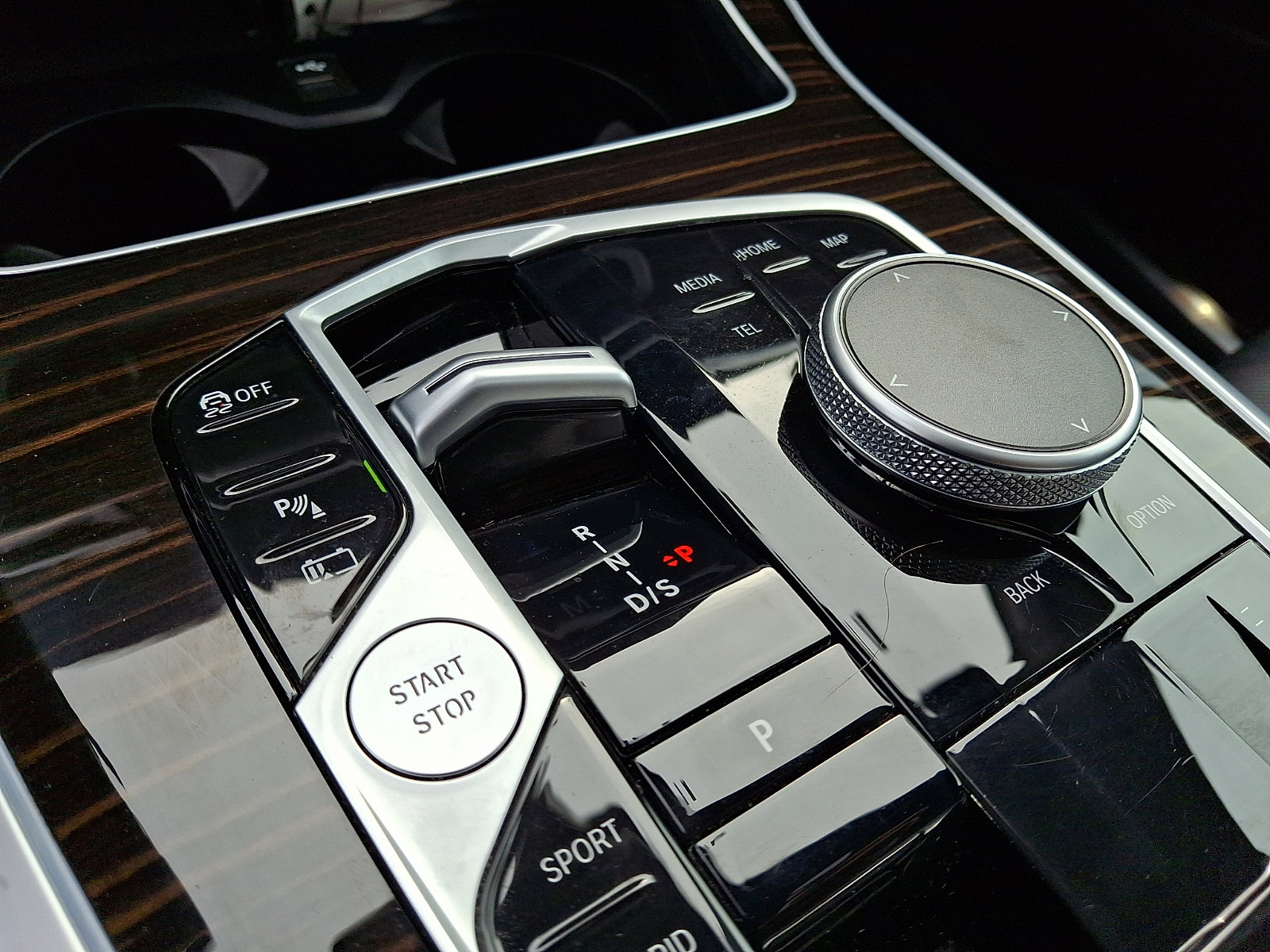 Used 2025 BMW X5 xDrive50e image 17