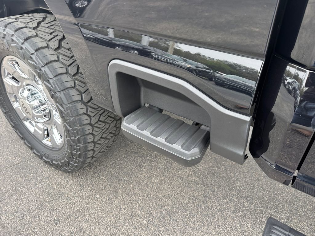 Certified 2025 Ford F250 King Ranch w/ Chrome Package image 23