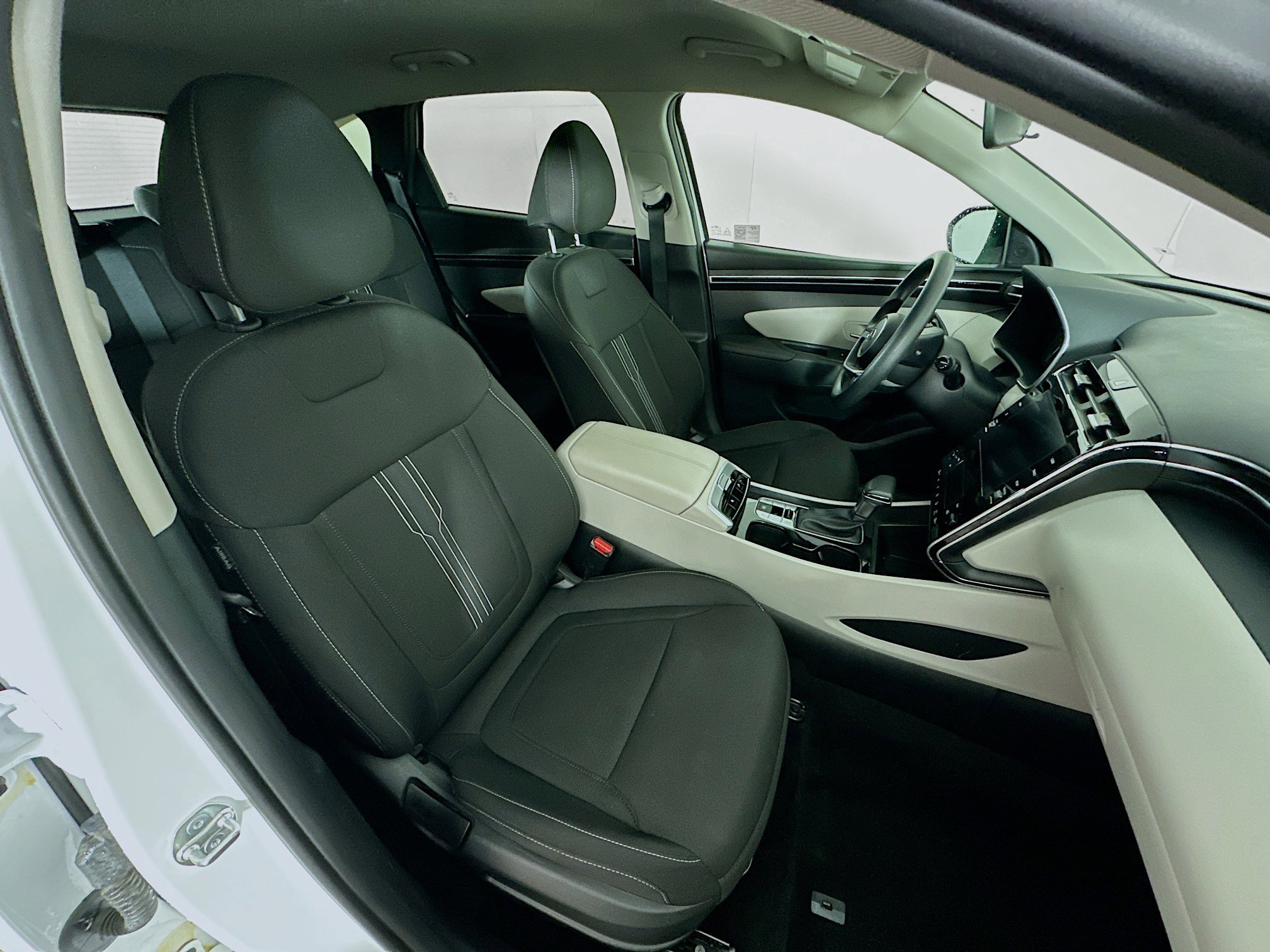 Used 2024 Hyundai Tucson SEL image 31