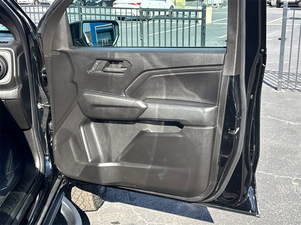 Used 2024 Chevrolet Colorado Trail Boss w/ Technology Package image 15