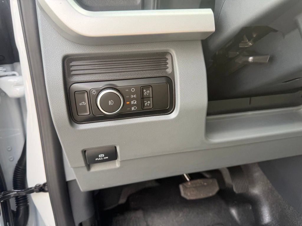 New 2026 Ford F250 XL AWD/4WD image 18