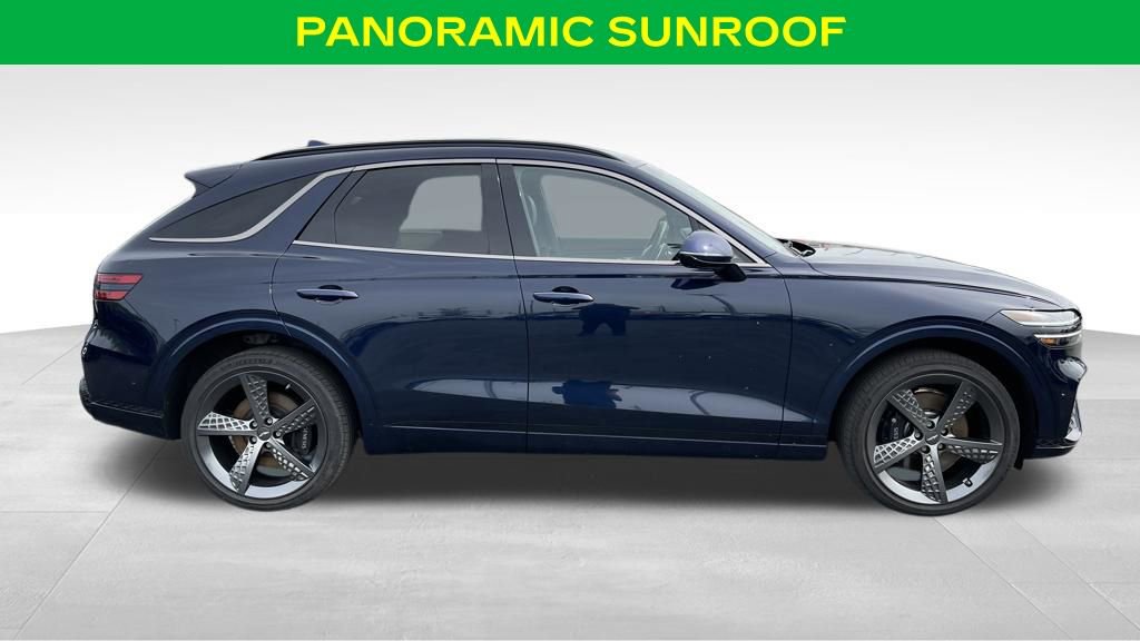 Used 2023 Genesis GV70 3.5T Sport w/ Sport Prestige Package AWD/4WD image 6