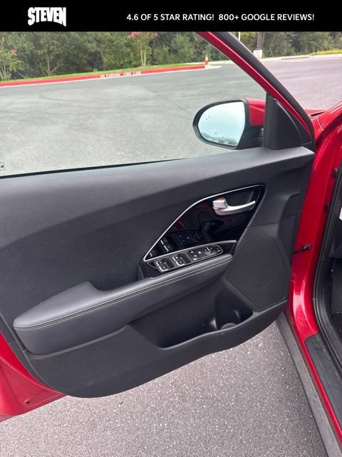Used 2022 Kia Niro LXS FWD image 14