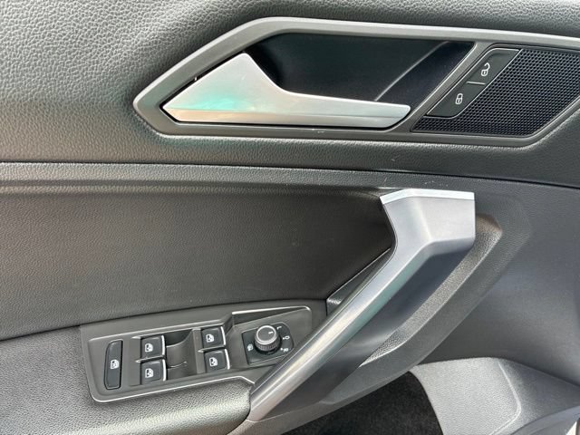 Used 2021 Volkswagen Tiguan SE R-Line AWD/4WD image 14