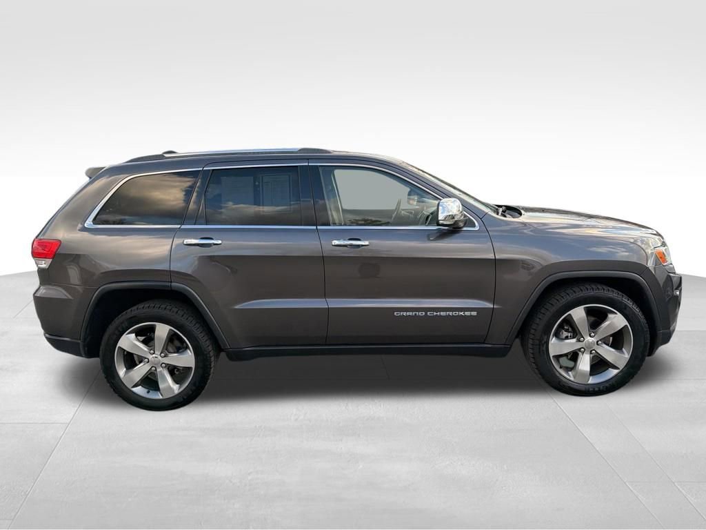 Used 2014 Jeep Grand Cherokee Limited w/ Trailer Tow Group IV image 5