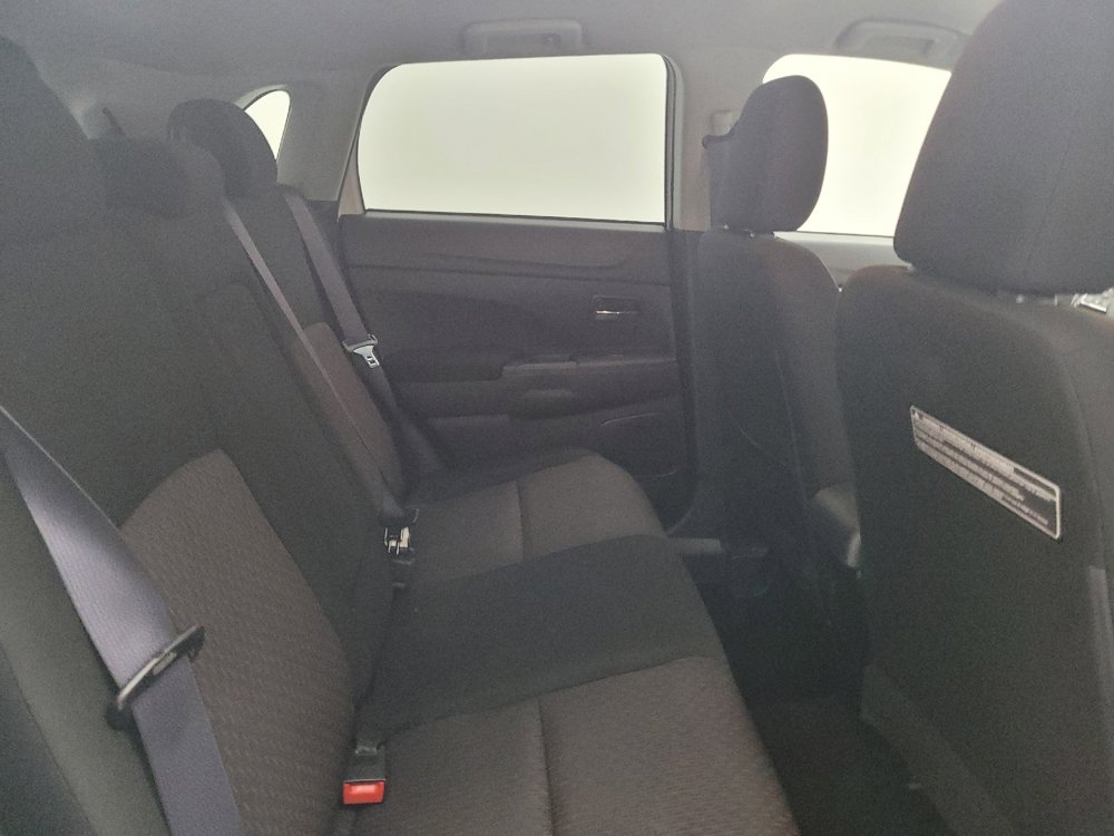Used 2017 Mitsubishi Outlander Sport ES AWD/4WD image 19
