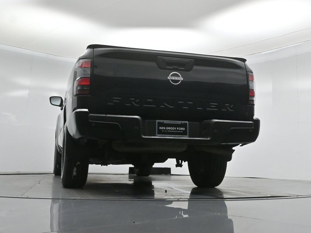Used 2022 Nissan Frontier S w/ Technology Package image 46