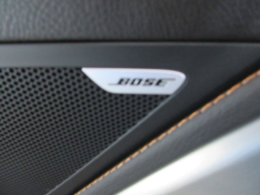 Used 2016 Chevrolet Corvette Stingray Coupe w/ 2LT Preferred Equipment Group image 17