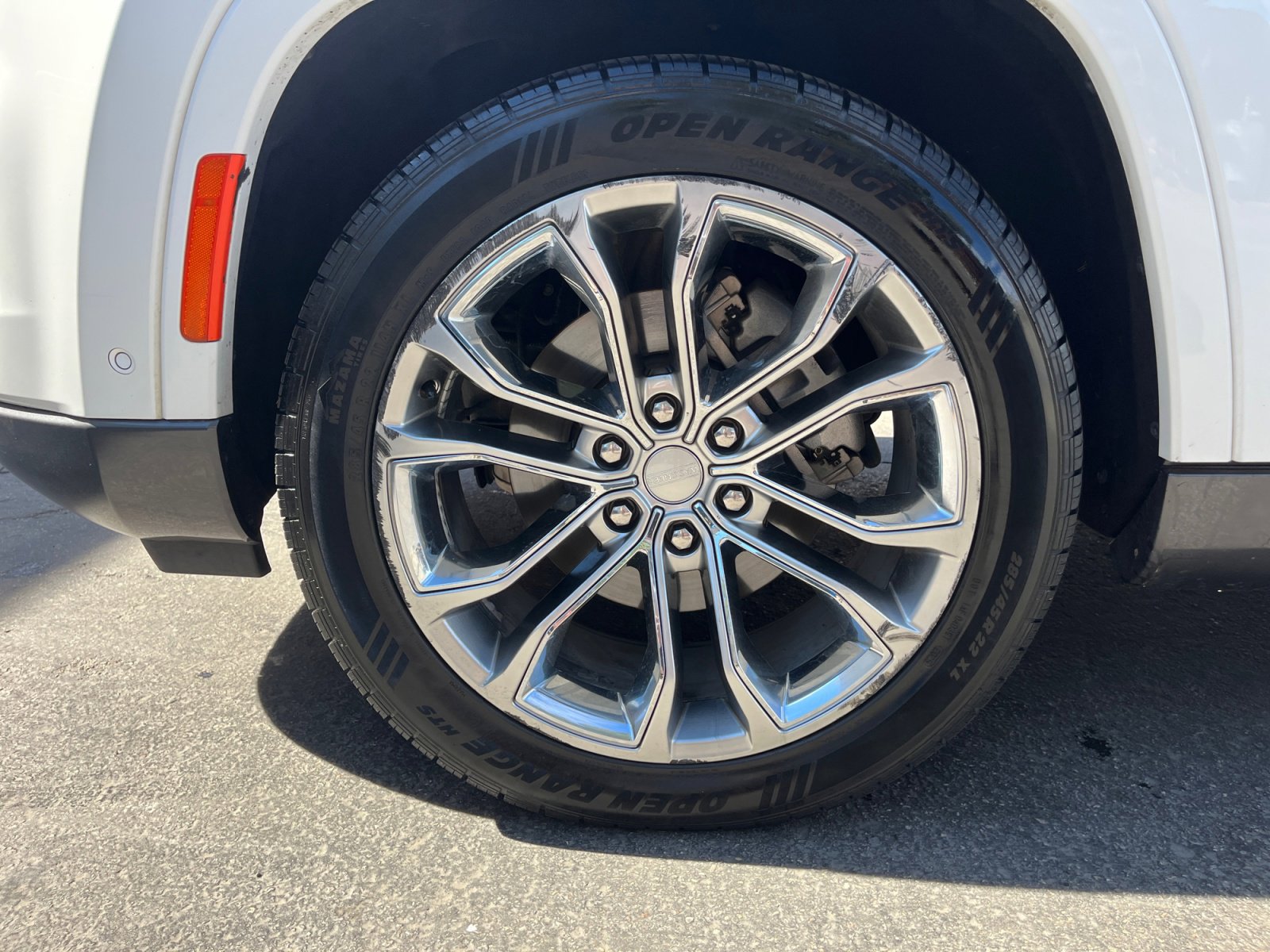 Used 2022 Jeep Grand Wagoneer Series II w/ Premium Group II image 10