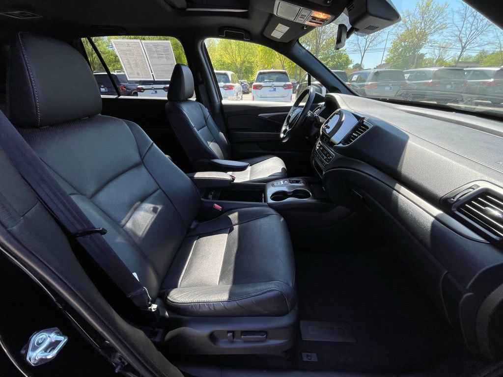 Certified 2023 Honda Passport EX-L image 33