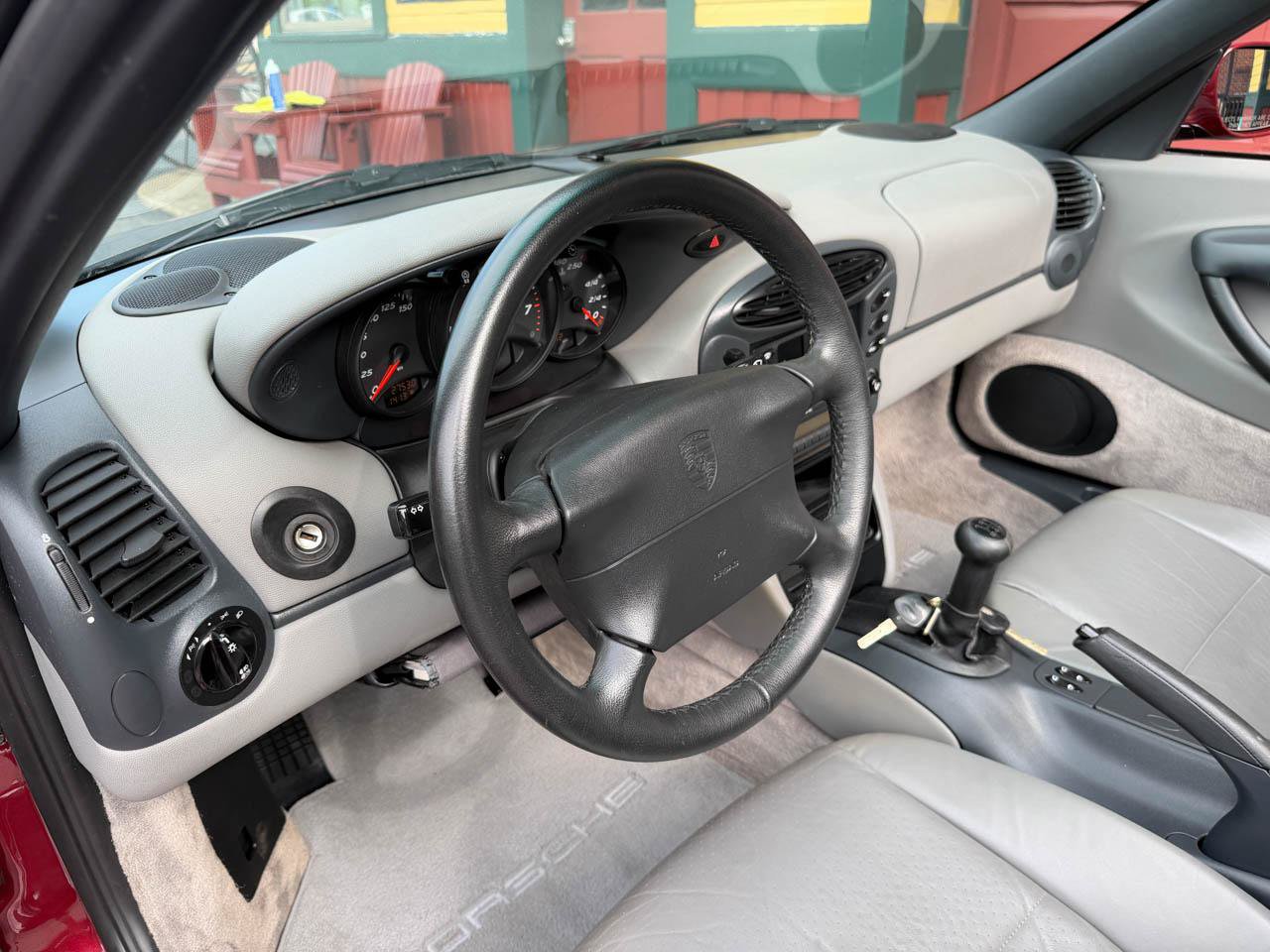 Used 1998 Porsche Boxster RWD image 27