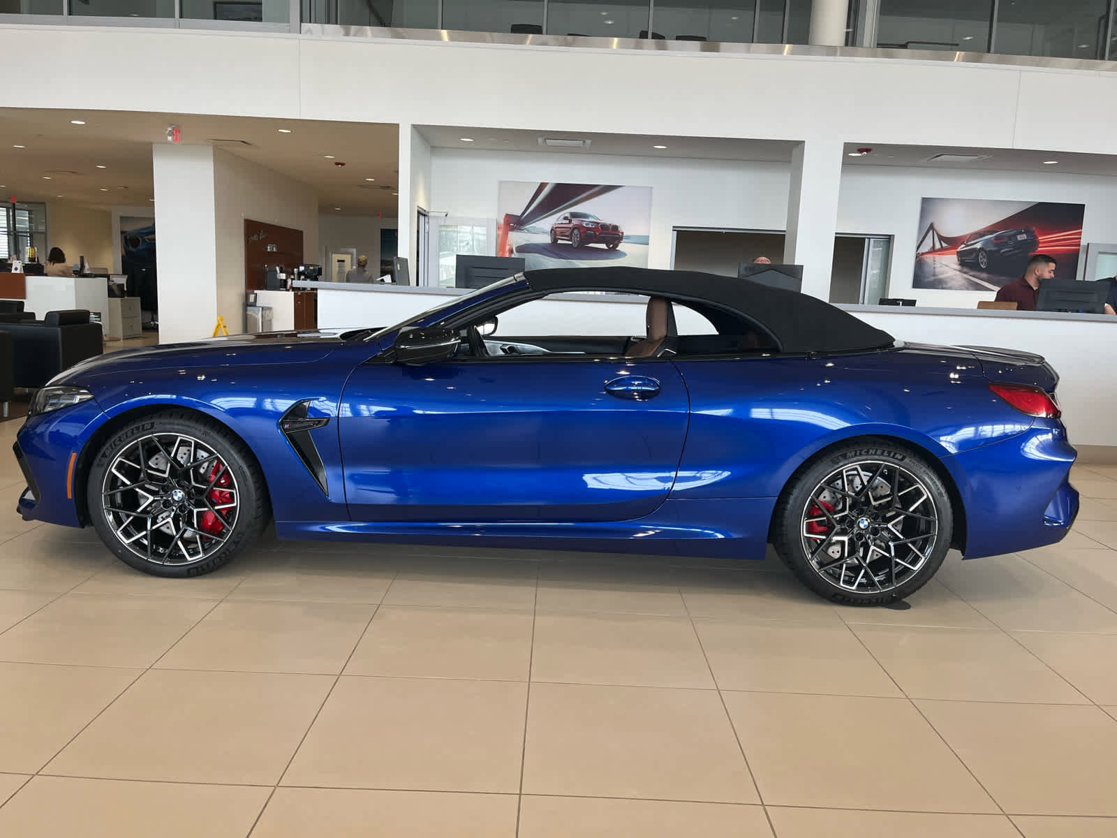 Used 2023 BMW M8 Competition image 9