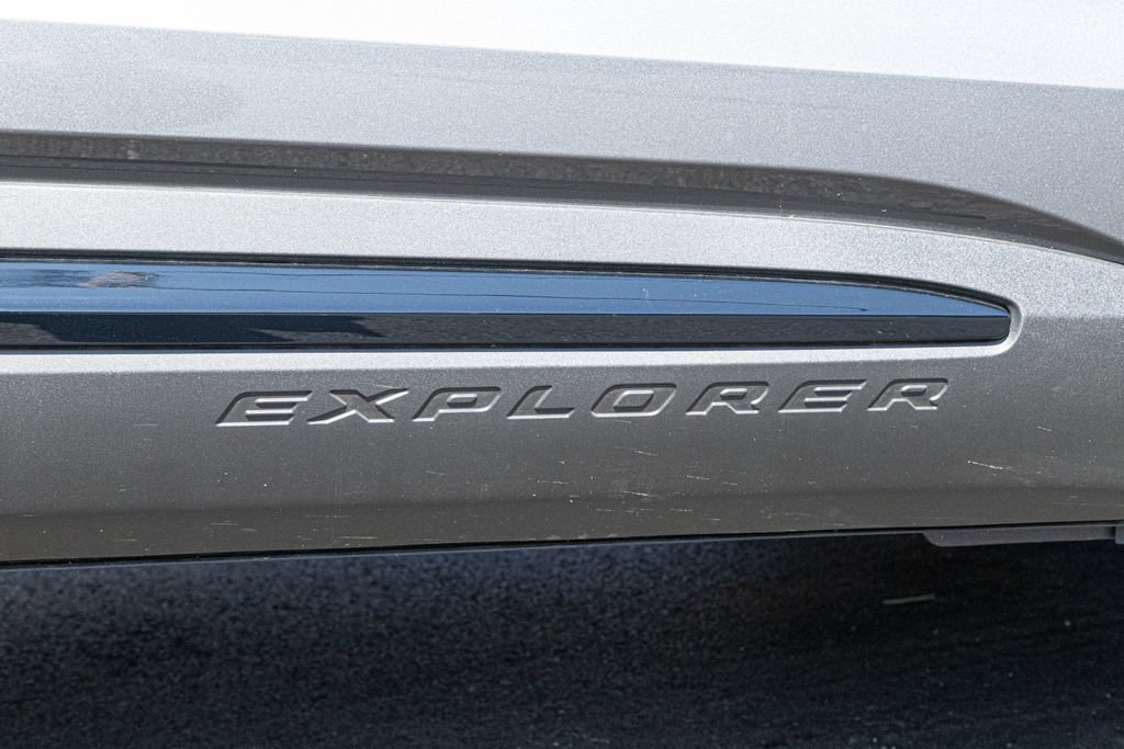 New 2026 Ford Explorer Active AWD/4WD image 19