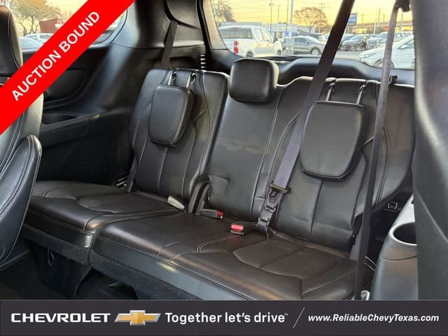Used 2025 Chrysler Pacifica Select FWD image 33